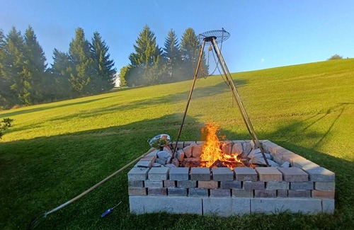 Riedlhutte Apartment | Gemühtliche Ferienwohnung mit Garten und Baklon