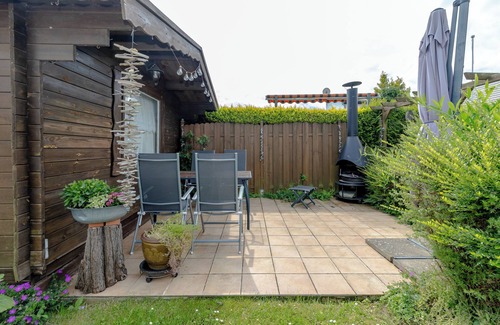 Alt Gaarz Apartment | Gemütlich 2-zimmer-fewo mit Gartenterrasse im Herzen von Rerik!