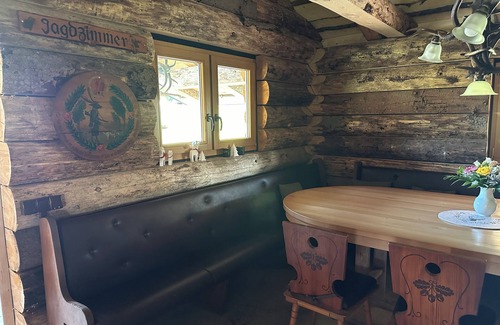 Limbach House | Gemütliche Blockhütte in Einer Ländlichen Gegend