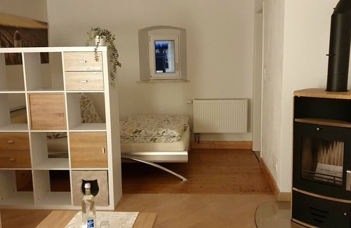 Floersheim Dalsheim Apartment | Gemütliche Ferienwohnung mit Idyllischen Innenhof zum Wohlfühlen