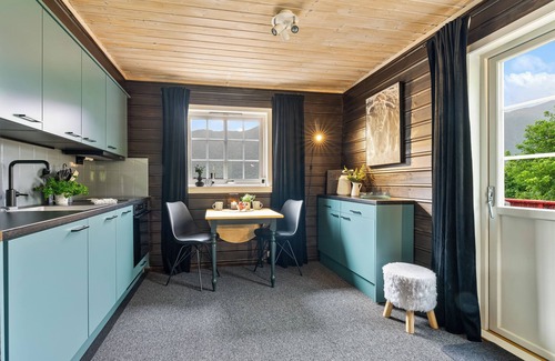 Volda House | Gemütliche Hütte Direkt am Wunderschönen Dalsfjord
