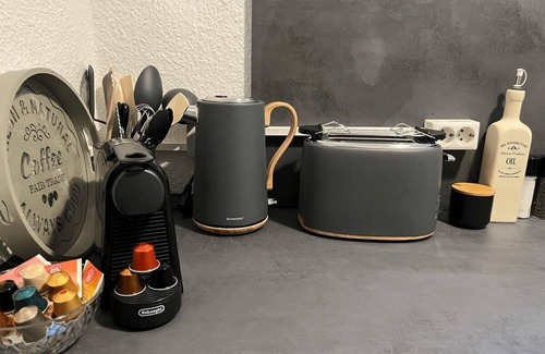 Gallus Apartment | Gemütliche Innenstadt Oase | Messe | Arbeitsplatz