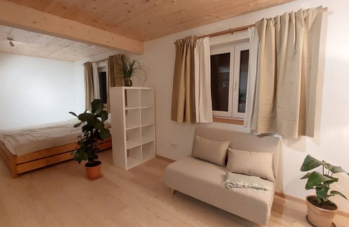 Kraftisried Apartment | Gemütliche Neue Wohnung in Altem Bauernhof im Ostallgäu