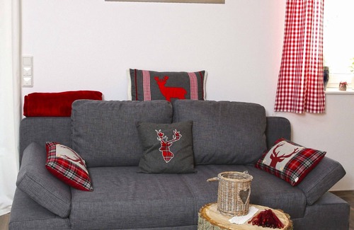 Markelsheim Apartment | Gemütliche und urige 50qm Ferienwohnung mit großem Balkon, kostenfreies Parken und WLAN
