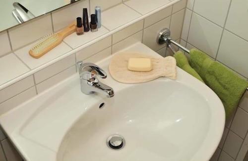 Safferstetten Apartment | Gemütliches Appartement (22m2) mit Kochnische