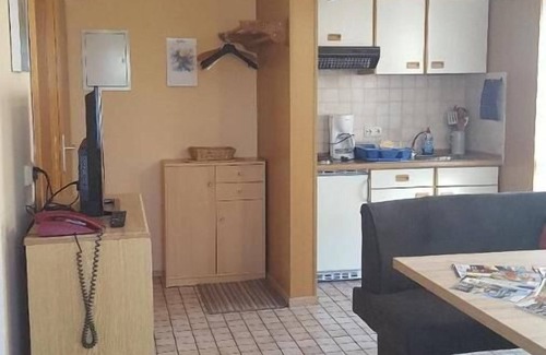 Safferstetten Apartment | Gemütliches Appartement mit Kleinküche in Kurzone I