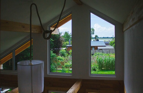 Scharbeutz House | Gemütliches Blockhaus mit Seeblick und Garten im Grünen am Badesee