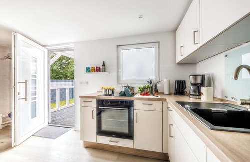 Joachimsthal House | Gemütliches Ferienhaus am See I Terrasse I Strand Fussläufig I Garten