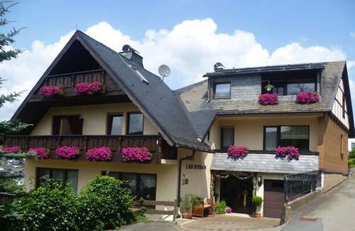 Schwalefeld Apartment | ☎️Gemütlich furnished vacation apartment with balcony for 2-8 Personen☎️