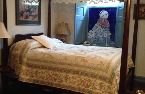 Malvern Bed & Breakfast | General Warren