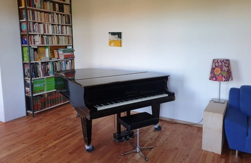Maierhofen Apartment | Generous oasis in the countryside
