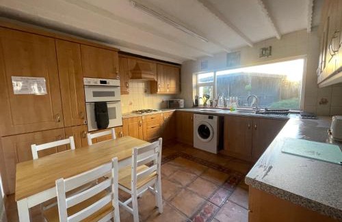 Darlington House | Geneva Cottage Twin - perfect for trade