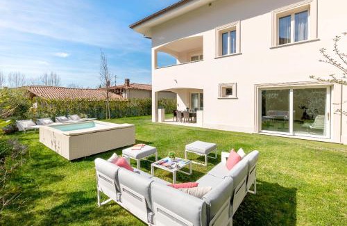 Prato Villa | Genteel Home Villa Prato