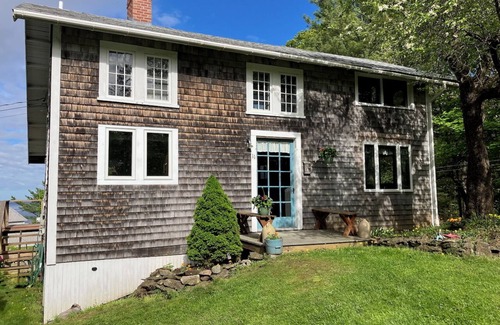 Owls Head Cottage | Genuine Maine Coast Cottage Experience - Stunning views of Penobscot Bay