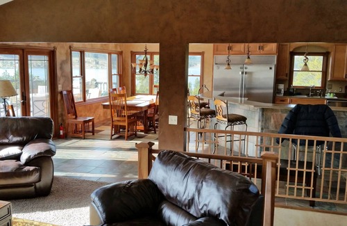 Georgetown House | Georgetown Lake, Discovery and the Pintlers