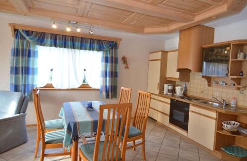 Stocking Apartment | Geräumige Ferienwohnung in Stocking in Waldnähe