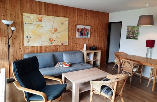 Geyersberg Apartment | Geräumiges 2,5-zimmer-apartment mit Balkon und Küche