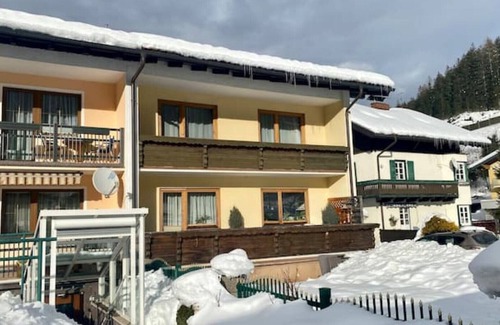 Bockstein Apartment | Geräumiges Appartement mit Sensationellem Ausblick