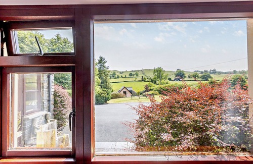 Devils Bridge House | Ger y Faen - Two Bedroom House, Sleeps 4