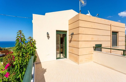 Gerani Villa | Gerani panorama villa ,private pool,near taverns