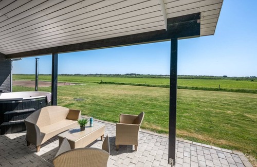 Houvig House | "Germund" - 770m from the sea by Interhome