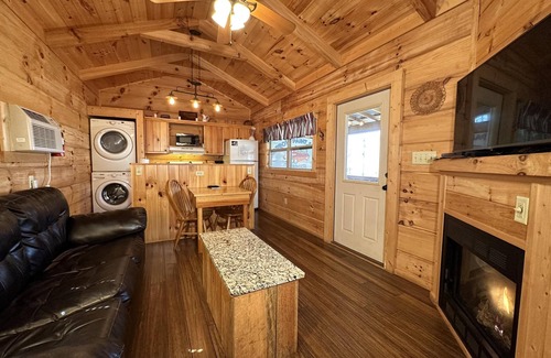 Candler Cabin | Get N Luckey,- Private, with Hot Tub, Fireplace, Romantic, View, Free WiFi