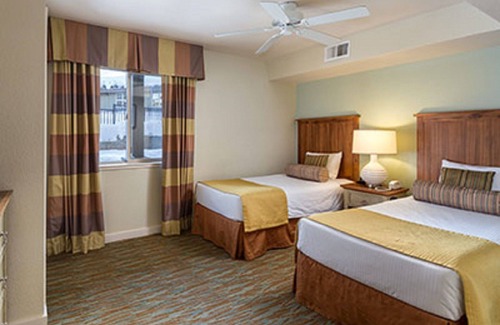 Round Hill Village Resort | Get reacquainted with life!