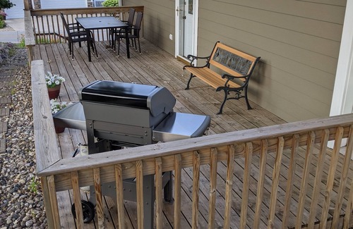 Spirit Lake House | Get Ready.Get Set.Relax!
