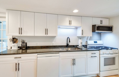 Sodus Point House | Getaway in Sodus Point w/Private Yard