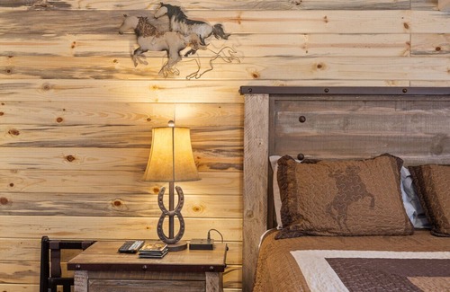 Hermosa Cabin | Ghost Canyon Getaway Unit #2