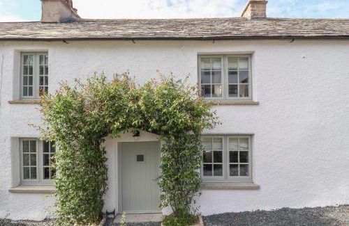 Milnthorpe House | Ghyll Cottage