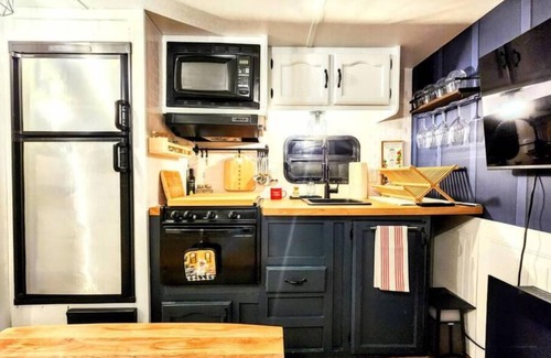 Redway House | Giant Grove RV Escape