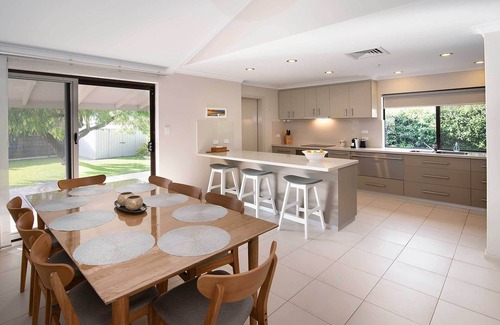 Dunsborough House | Gifford Getaway