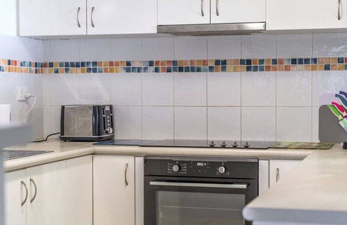 Silver Sands Apartment | Giggles Beach House in Silver Sands