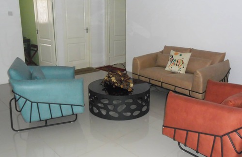 Mmathubudukwane Bed & Breakfast | Gill Sleepover Guesthouse