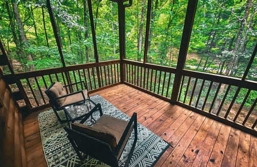 Lake Lure Cabin | Gillford Cottage - Creek, Private, Lake Access!