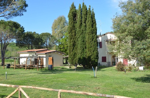 Castiglione della Pescaia Apartment | Ginestra - Cozy, bright vacation apartment with pool, large garden near the sea