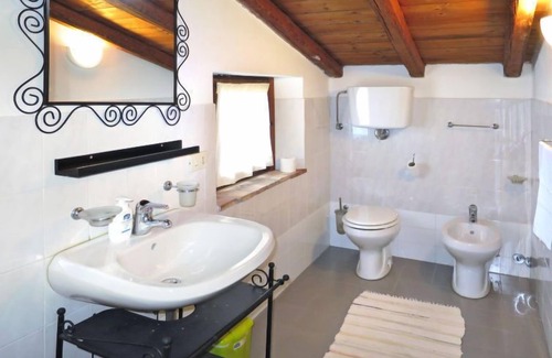 Santo House | Ginestre 4 by Interhome