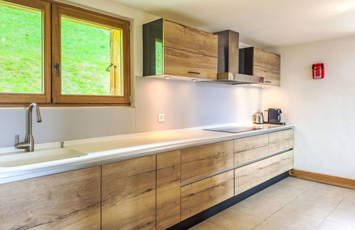 Saint-Pierre-de-Clages House | Gingembre 12 by Interhome