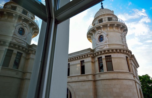 Chugureti Apartment | Gio Apartment in the heart of Tbilisi