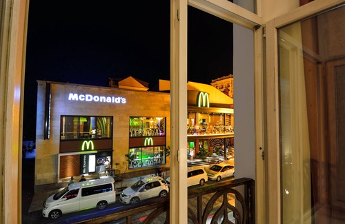 Chugureti Apartment | Gio Apartment in the heart of Tbilisi