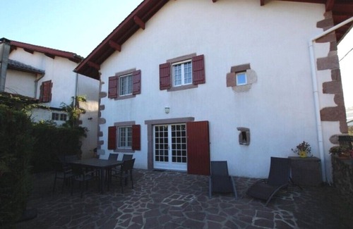 Saint-Etienne-de-Baigorry House | Gite à la Montagne & Spa