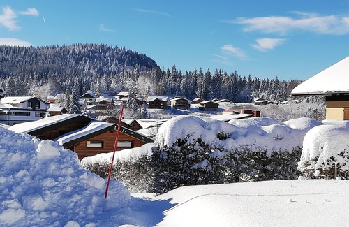 Premanon House | Gite à la Montagne Dans le Haut Jura