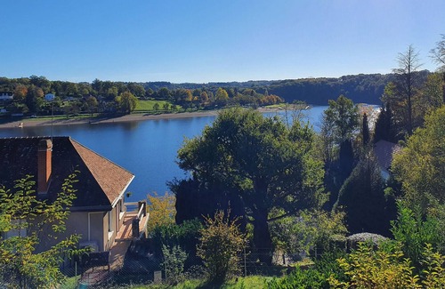 Eguzon-Chantome Cottage | Gite Éguzon-Chantôme, 2 bedrooms, 6 persons