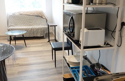 Lorris Apartment | Gîte 2 to 4 pers. Heart of Orleans forest & SPA HAMMAM wellness area