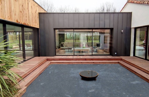 Les Herbiers House | Gite 300m² 15 persons with spa, indoor pool and sauna near puy du fou