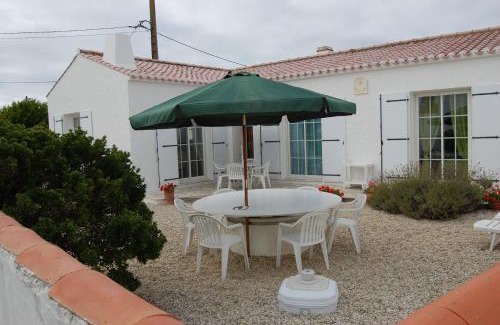 Noirmoutier-en-l'Ile House | Gite 8 à10 pers 4 ch Herbaudière calme proche mer commerce et port