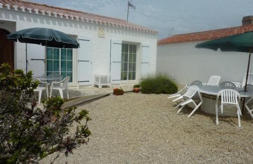 Noirmoutier-en-l'Ile House | Gite 8 à10 pers 4 ch Herbaudière calme proche mer commerce et port