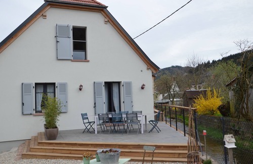 Liepvre House | Gite * 8 people, great comfort with very neat decoration.