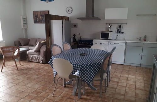 Aiguevive House | Gite "A l'ombre de l'Abbaye" between Touraine and Sologne for 8 people